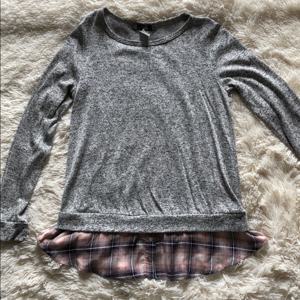 NWOT Maternity Top